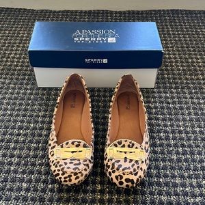 Sperry flats size 8.5